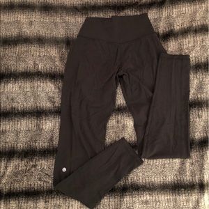 Lululemon Simply Bare Un-Tight Tights